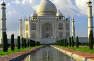 Exotic India tour includes Taj Mahal Agra India